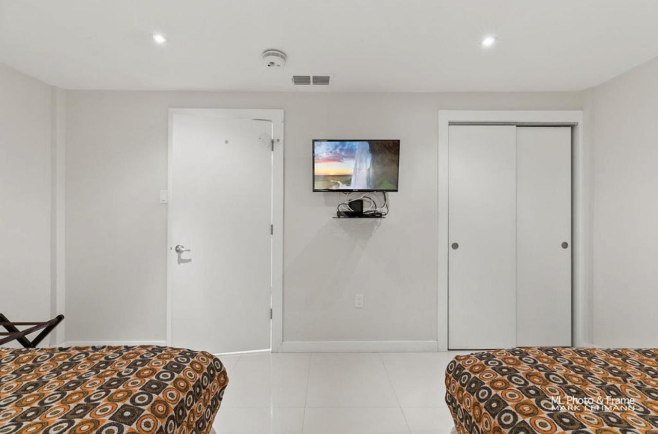 Ocean Breeze Retreat 2Bed 2Bath, Heated Pool! Daire South Padre Island Dış mekan fotoğraf